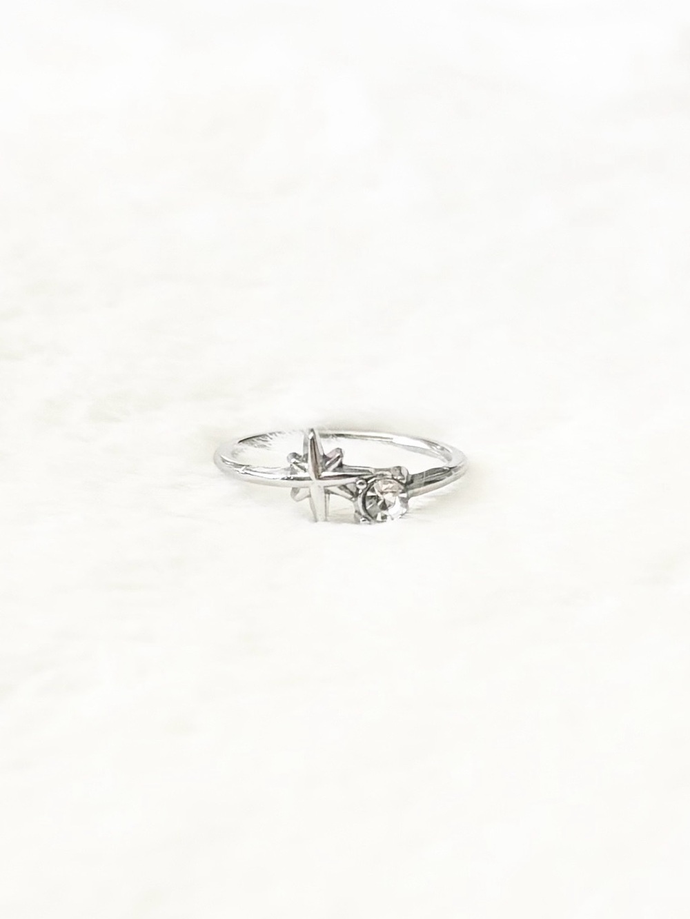 5/$8 🩷 MUST BUNDLE Silver Star & Crystal Stackable Ring